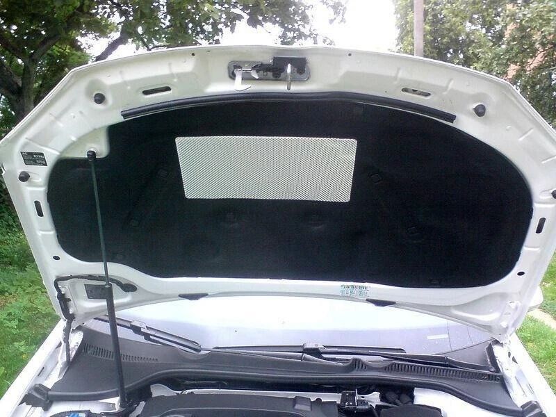 Шумоізоляція капота VW Golf 5 (2003-2008); Jetta (2005-2010); 1k0863831b EZC-VW-228 фото