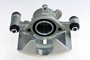 Суппорт тормозной передний Toyota HI-LUX 82-06, DYNA 77-95, DYNA 100 85-01, VW TARO 89-97 /Правий/, 47730-26040 HZP-TY-047 фото